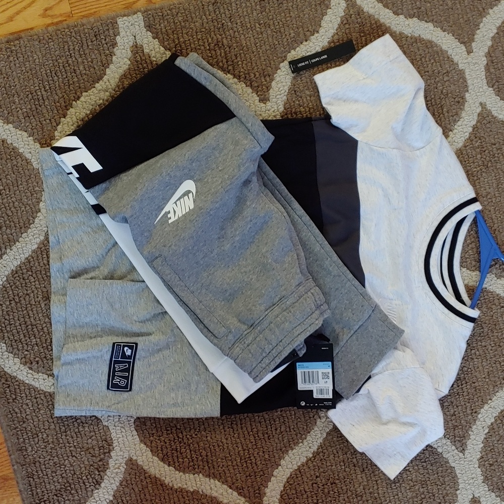 NWT boys nike outfit